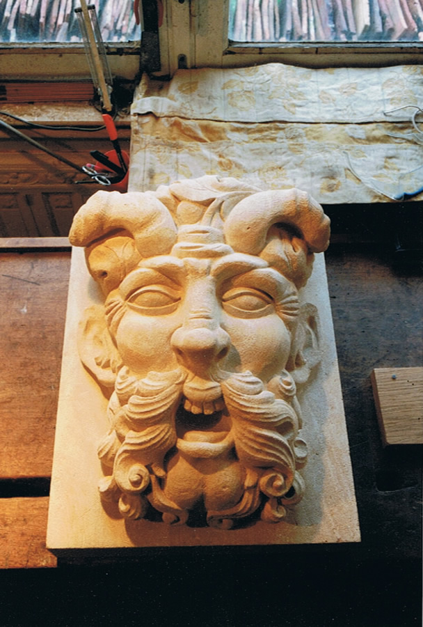 MASCARON04